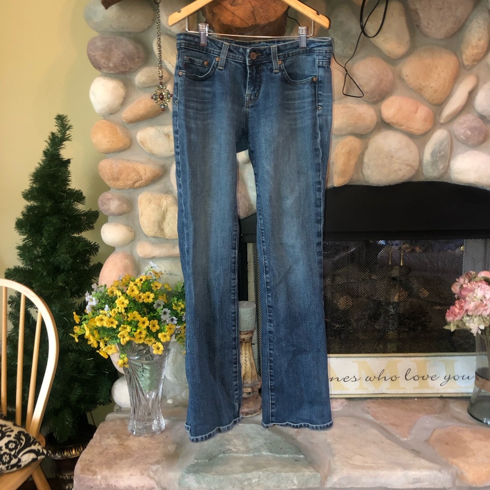 Seven7  Fit Blue women’s Jeans with Brass Hardware size 30 low rise wide legs